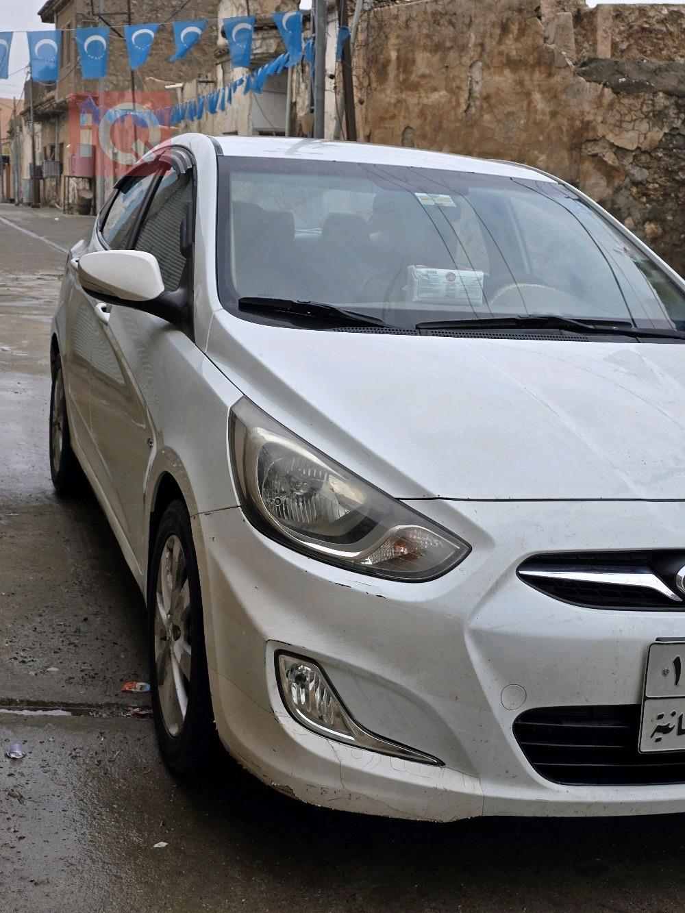 هیوندای ئەکسنت